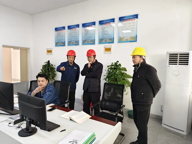 索凌電氣新春慰問(wèn)送關(guān)懷，節(jié)前安全督導(dǎo)保平安